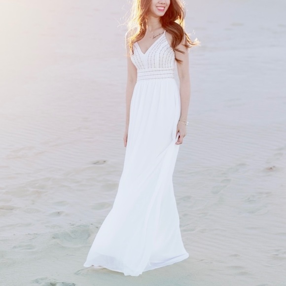 Lulus Dresses & Skirts - Maxi Dress